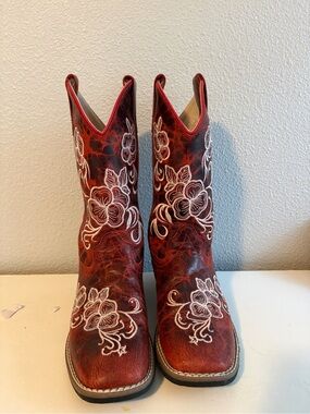Women's Red Embroidered Western Boots